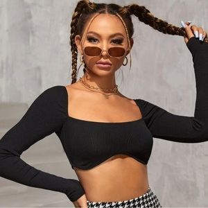 Black Longsleeve Crop Top